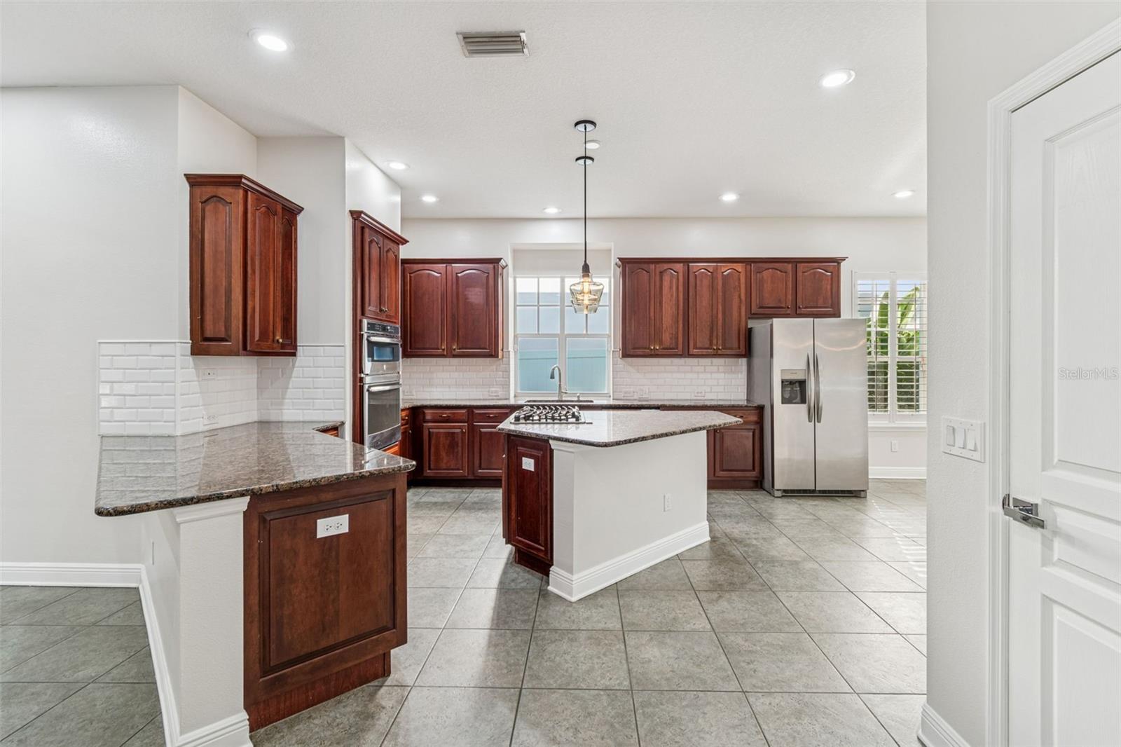 TRADITIONS - Residential