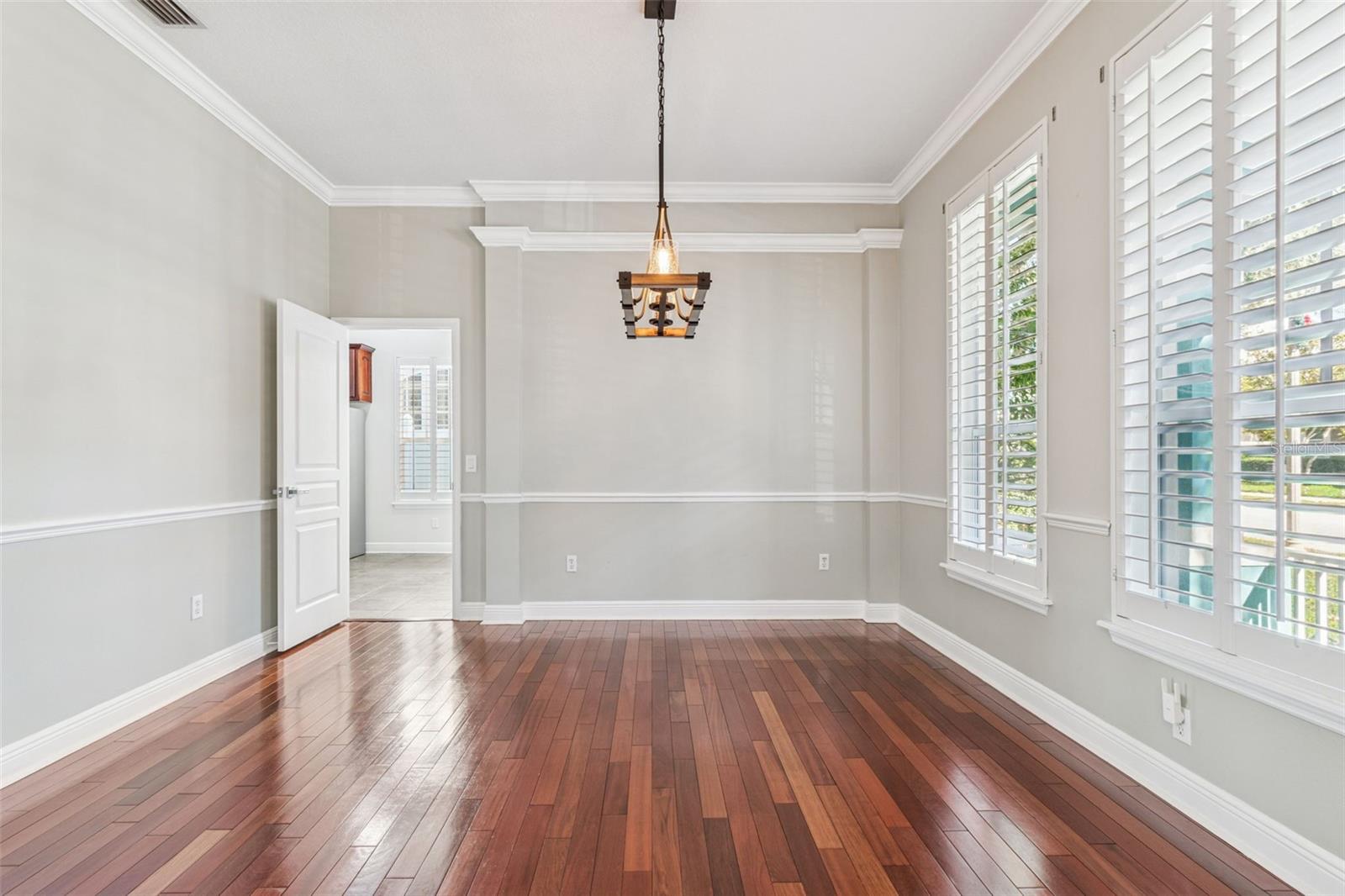 TRADITIONS - Residential