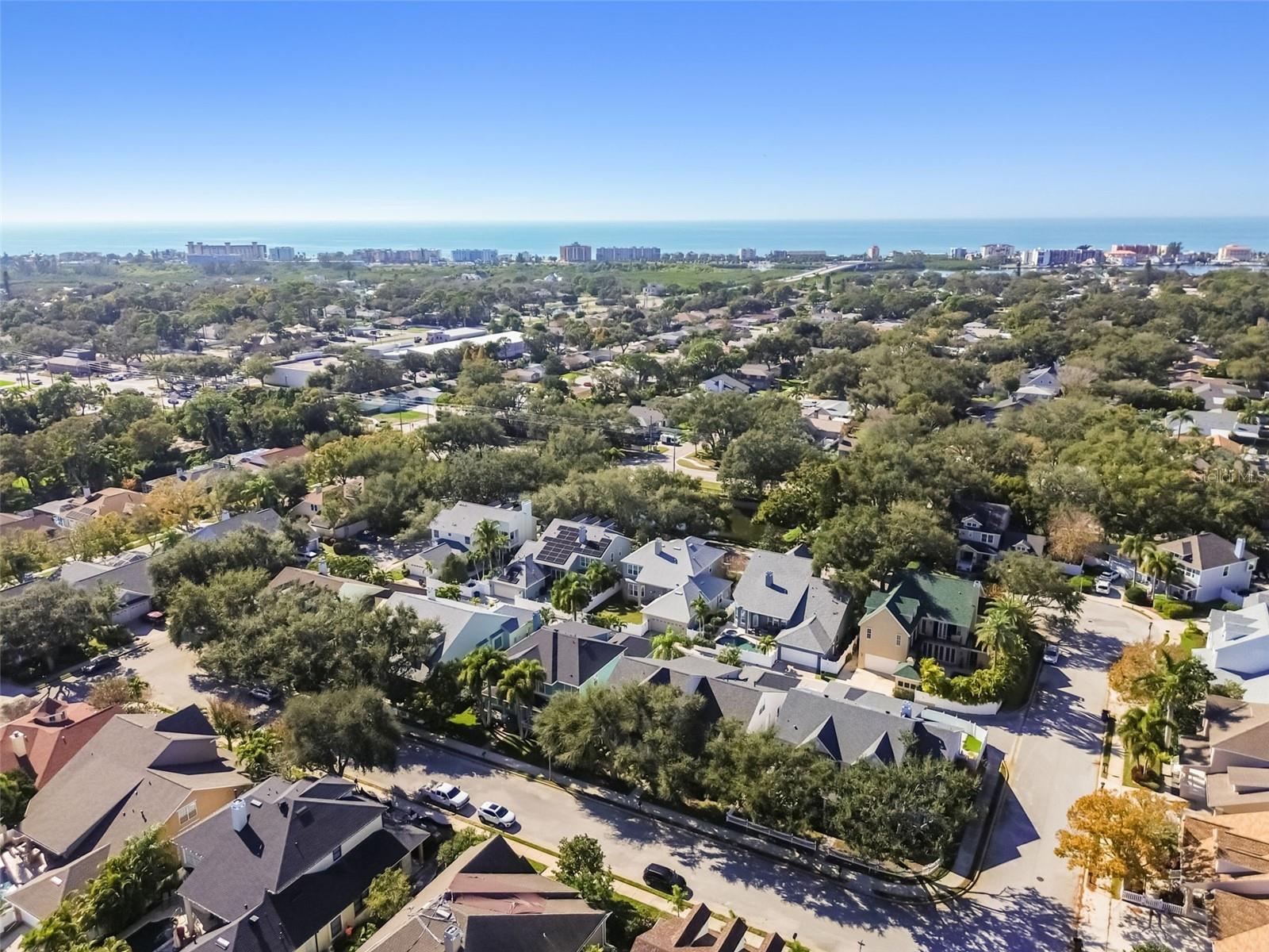 TRADITIONS - Residential