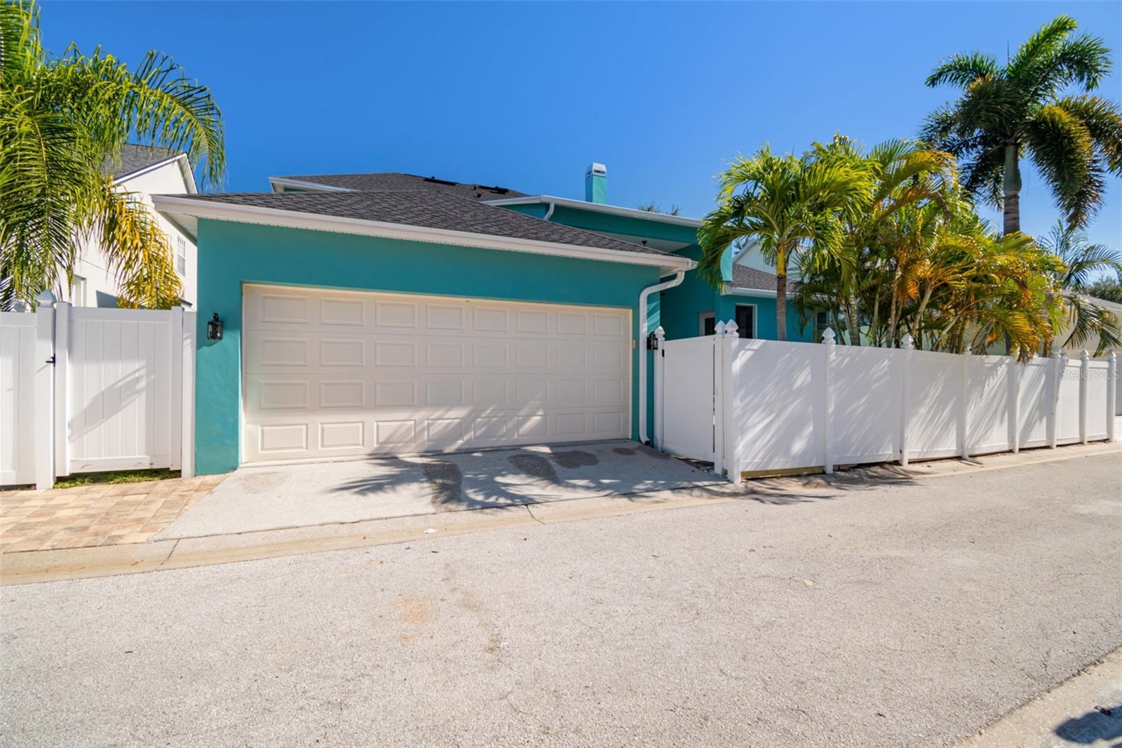 TRADITIONS - Residential