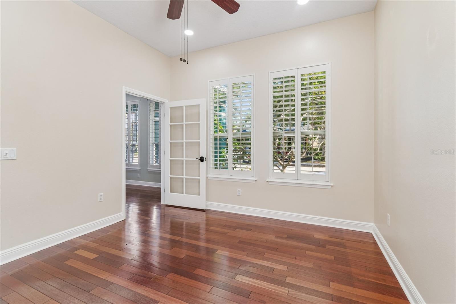 TRADITIONS - Residential