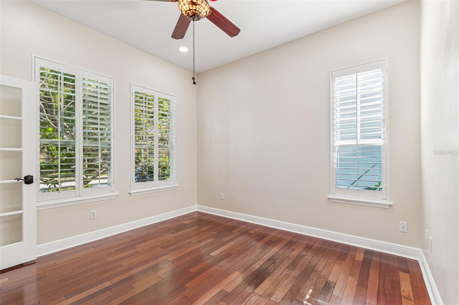 TRADITIONS - Residential