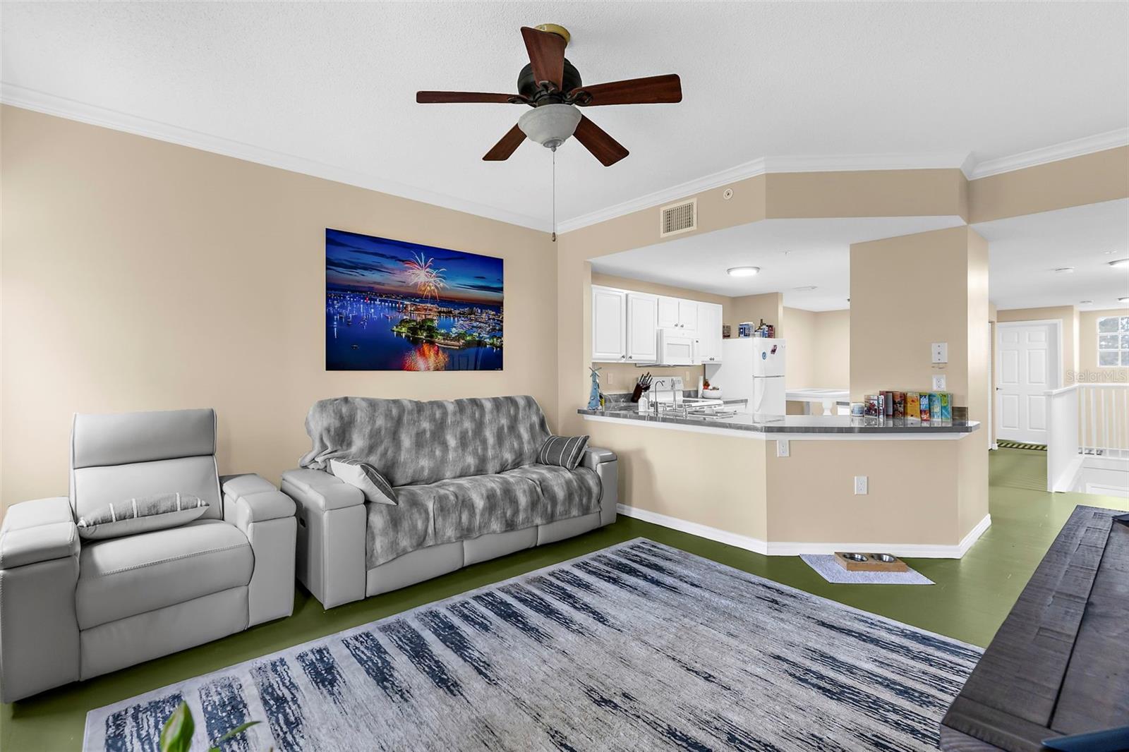 LAS PALMAS OF SARASOTA - Residential Lease