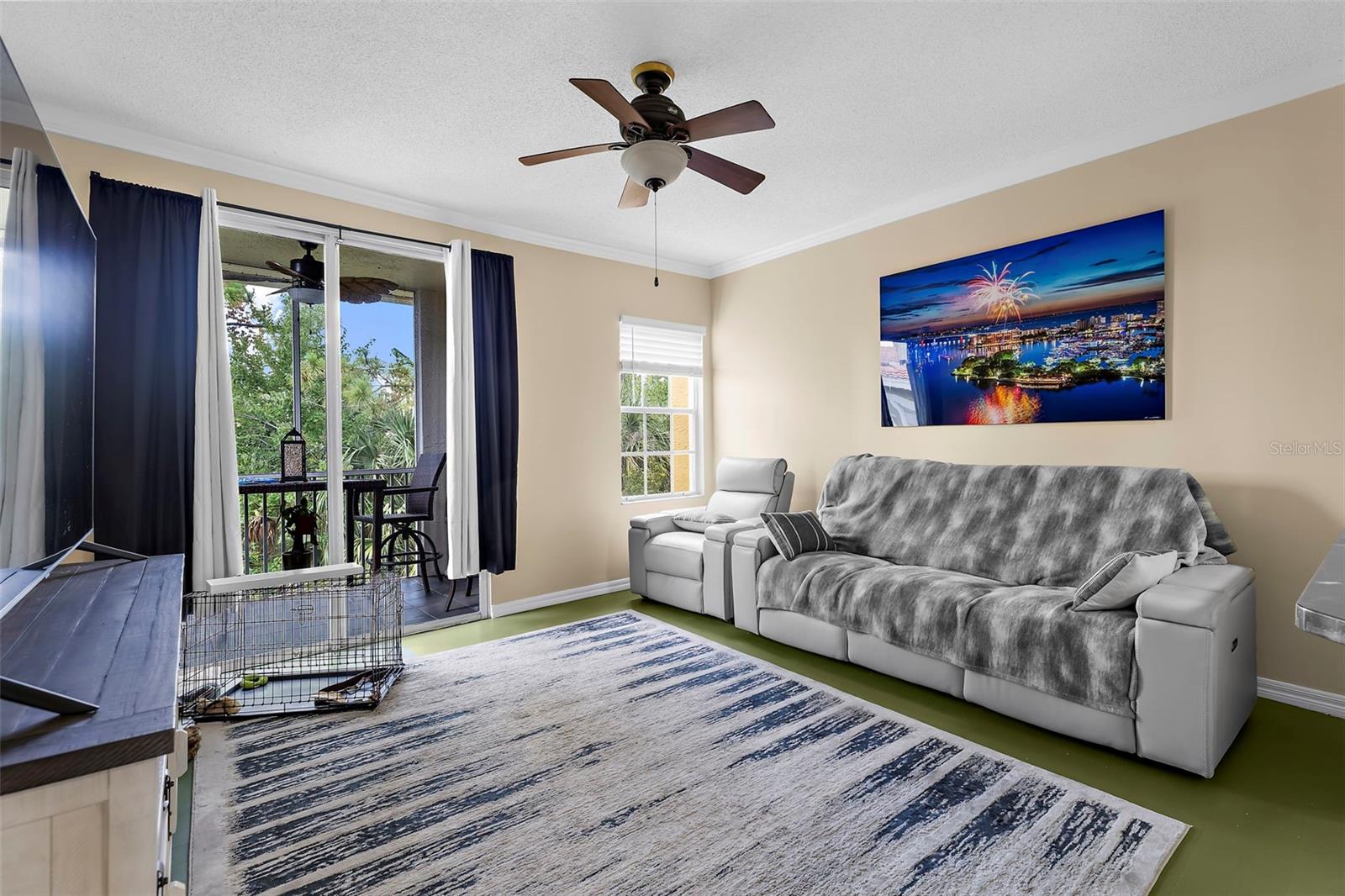 LAS PALMAS OF SARASOTA - Residential Lease