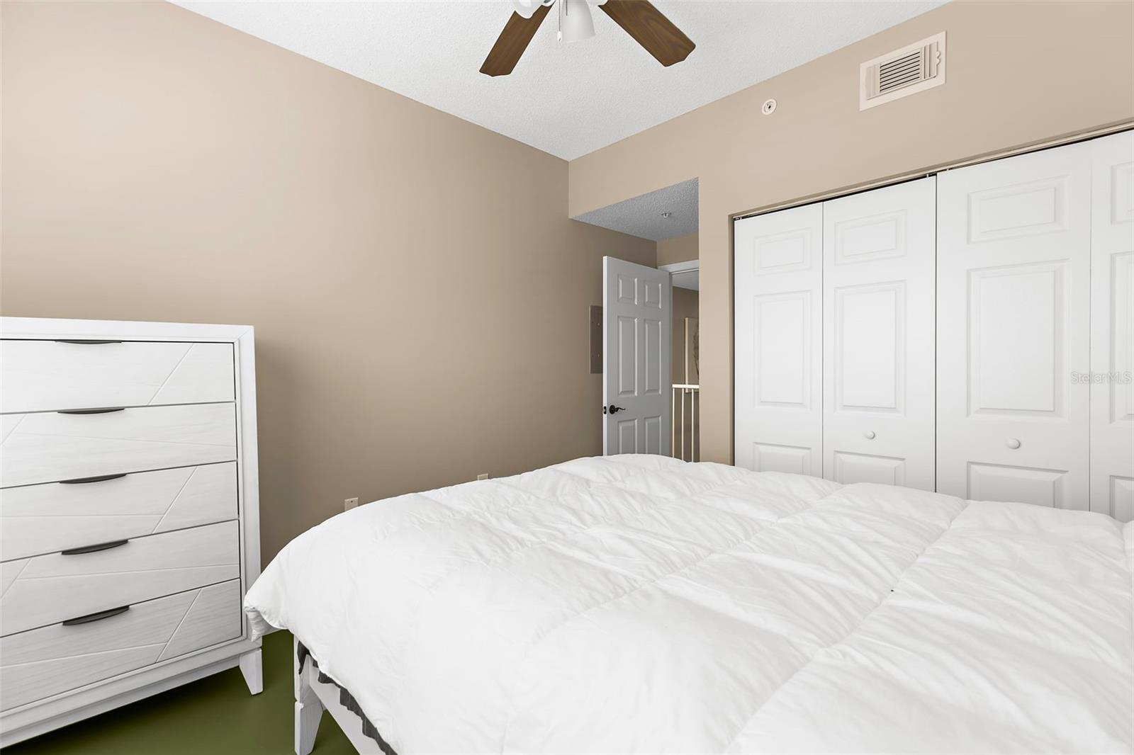 LAS PALMAS OF SARASOTA - Residential Lease