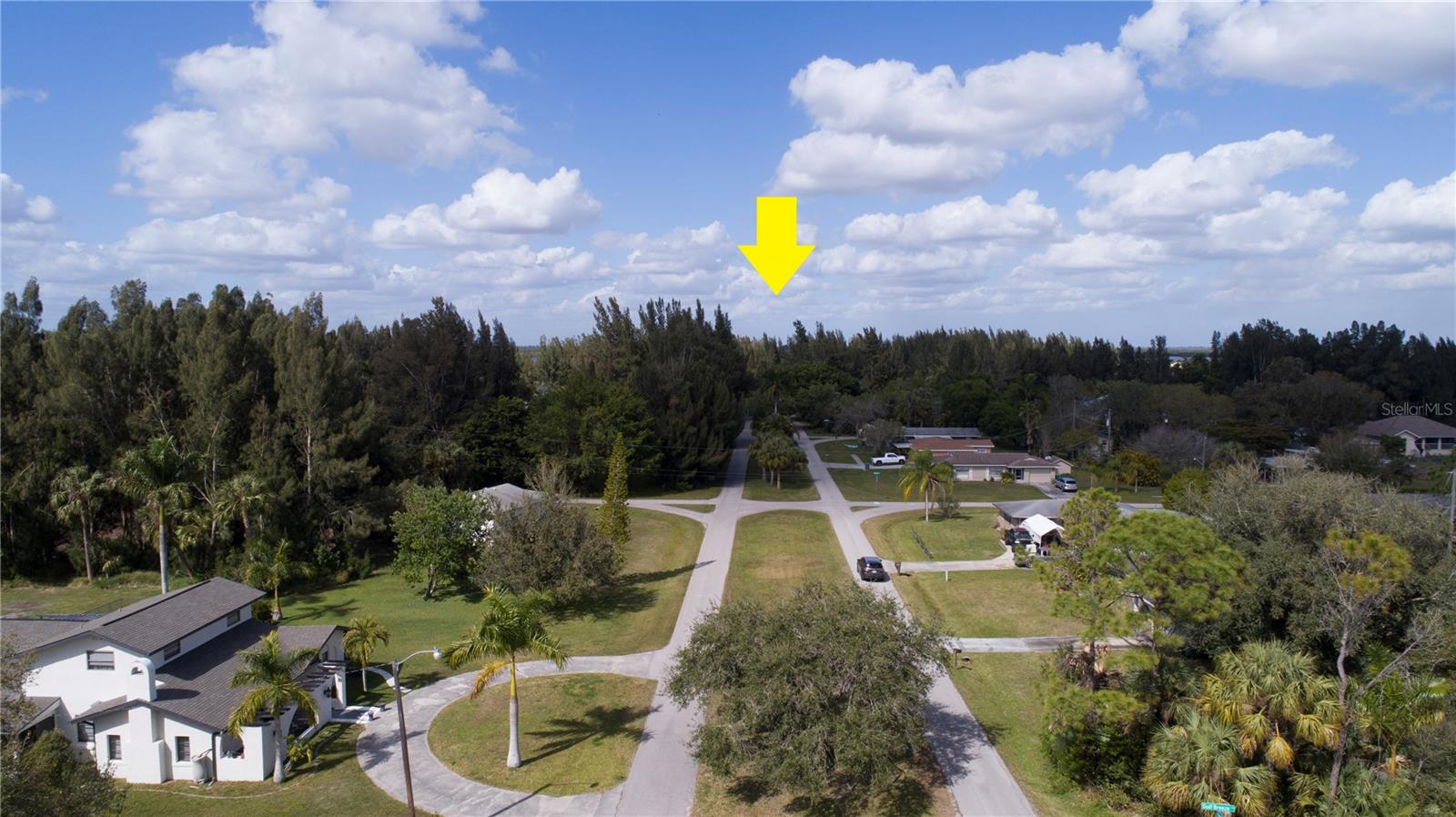 418 PEACE ISLAND DR
