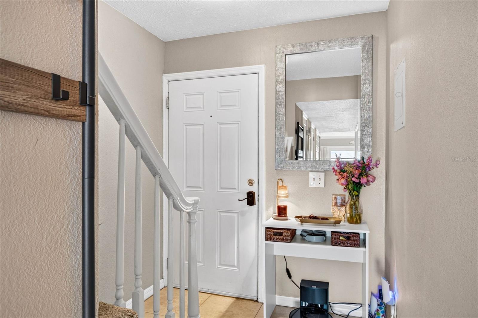 2555 CEDAR CYPRESS COURT 2555