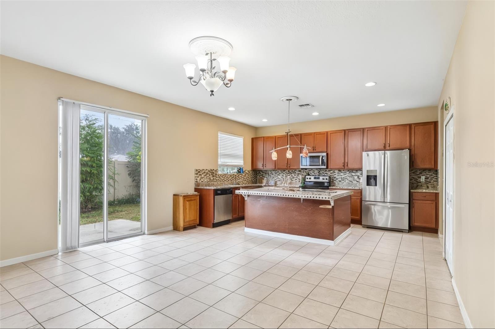 1585 AUBURN HILLS COURT