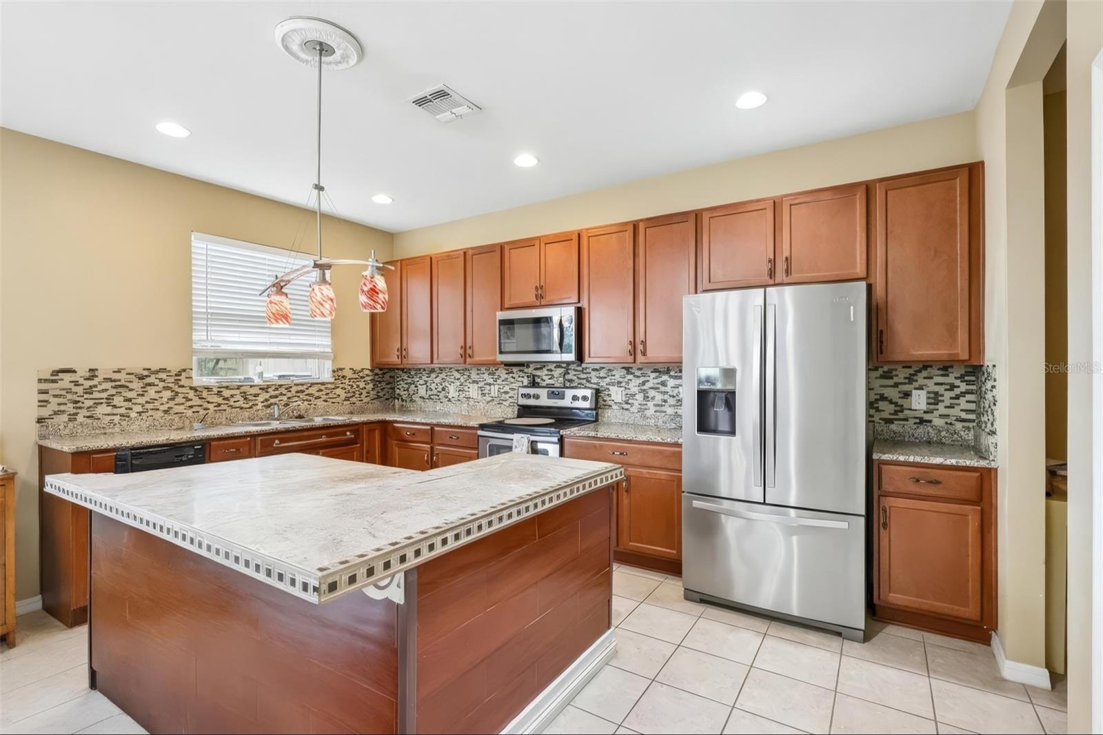 1585 AUBURN HILLS COURT