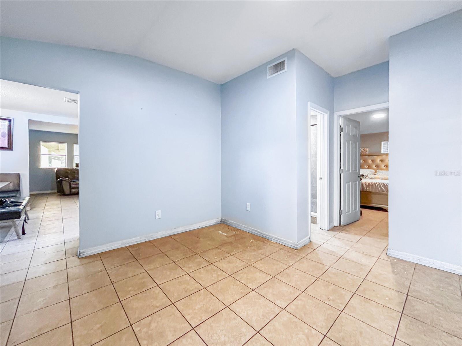 LEISURE HILLS - Residential