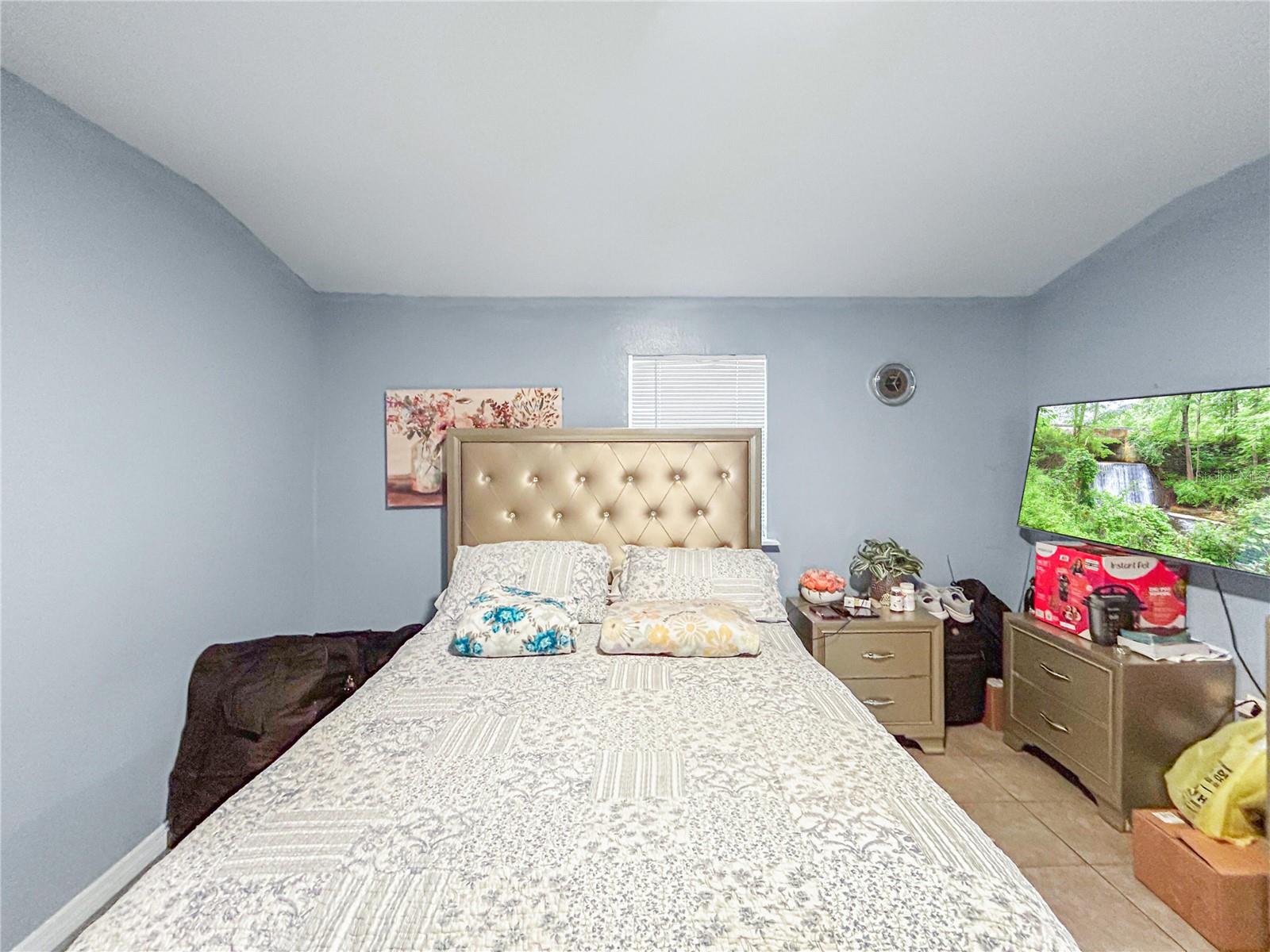 LEISURE HILLS - Residential