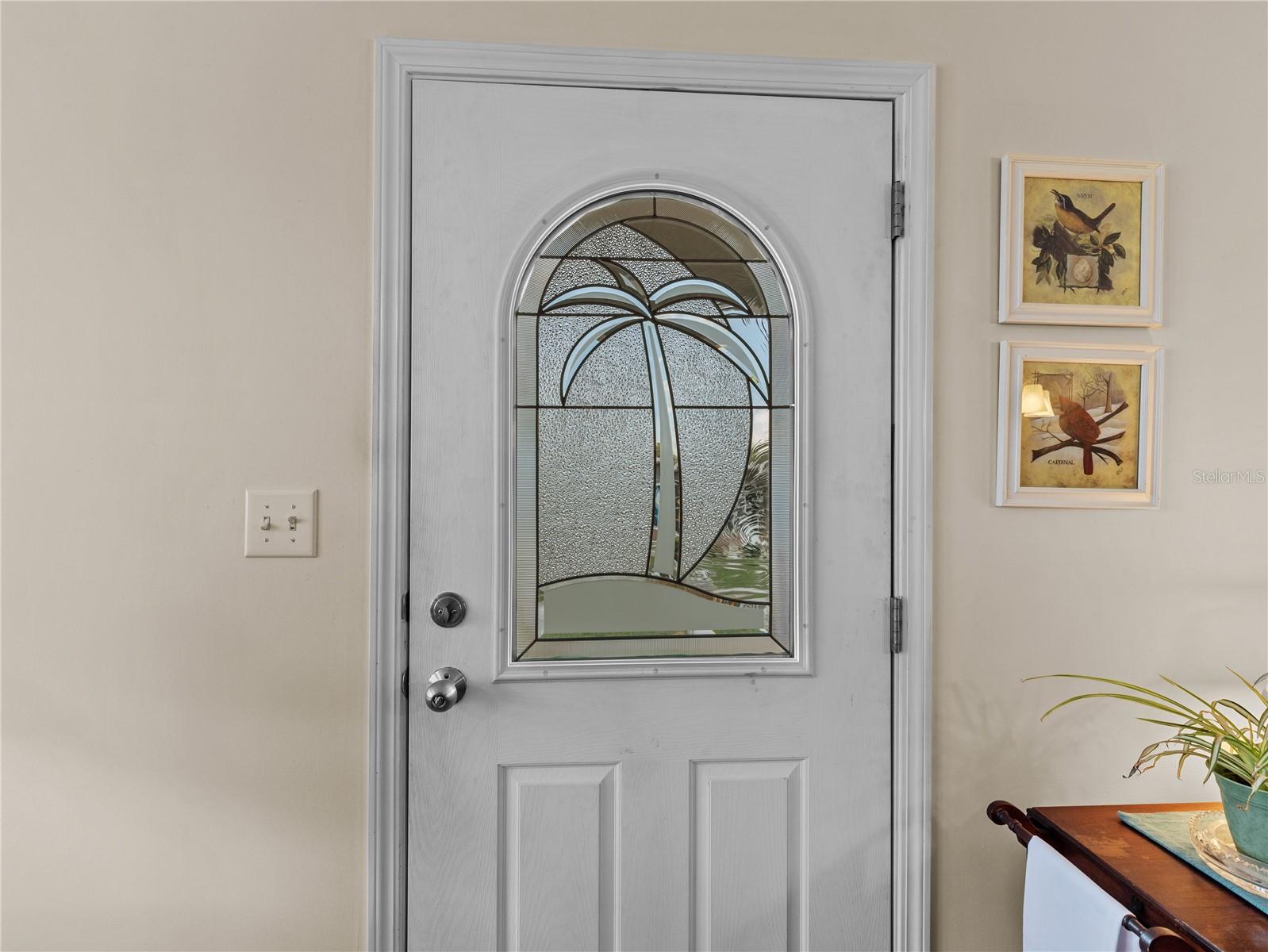 HAMPTON COURT - Residential