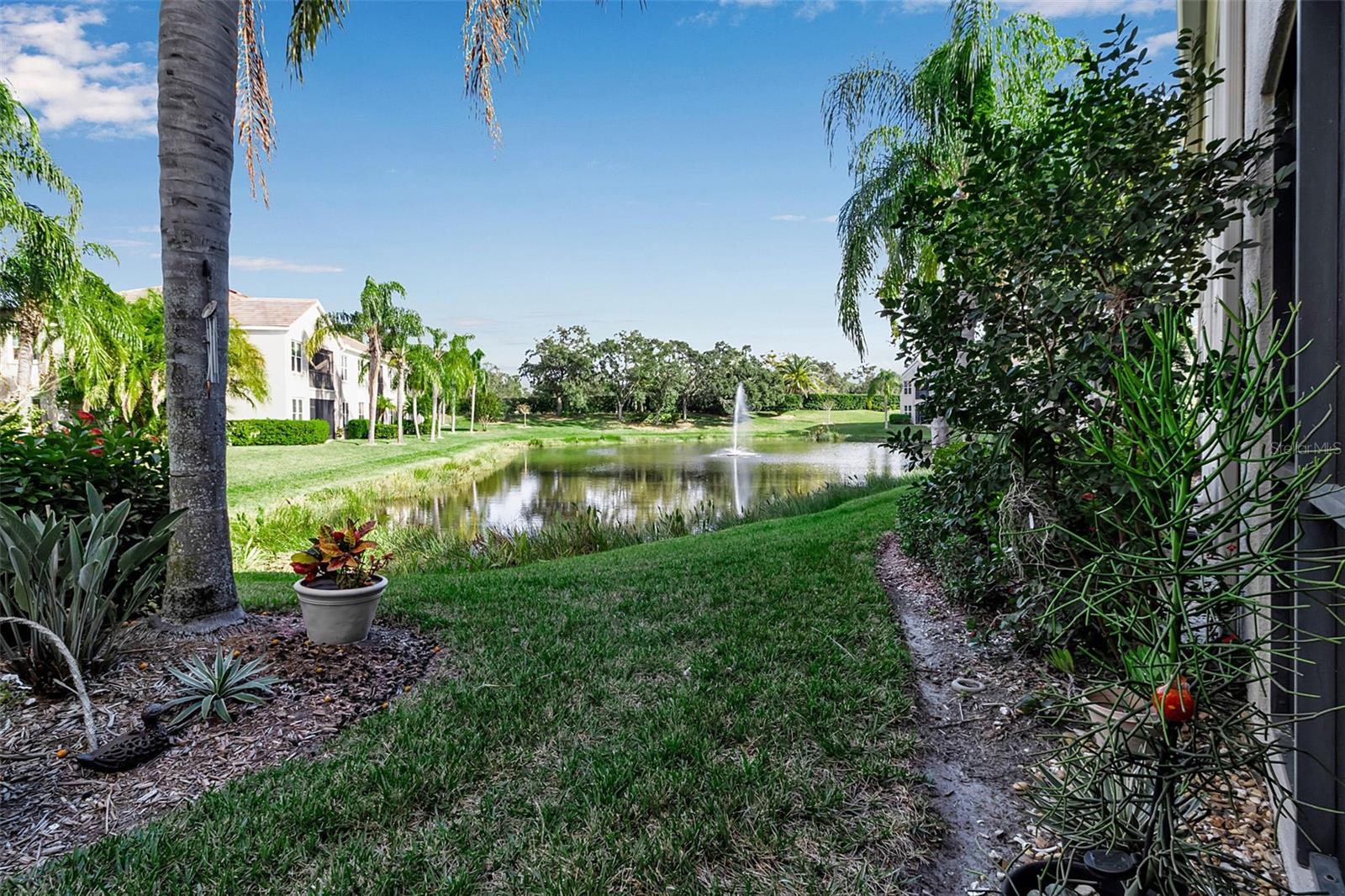 BOTANICA - Residential