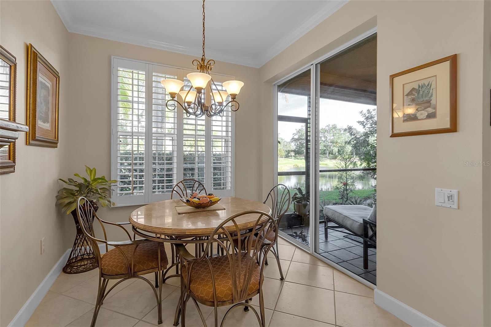 BOTANICA - Residential