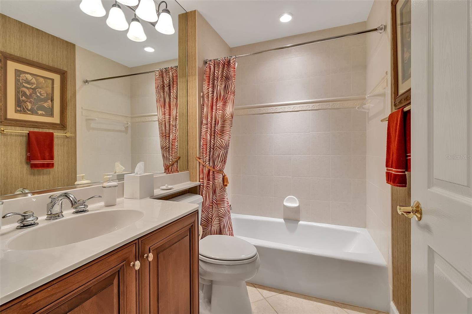 BOTANICA - Residential