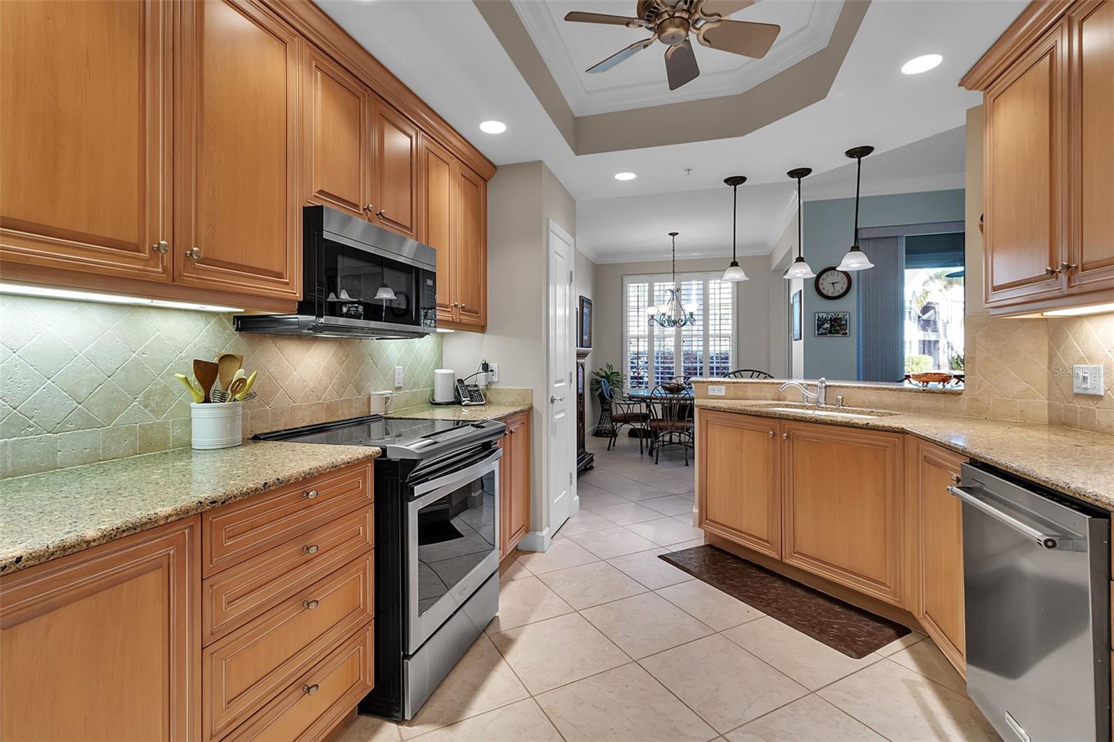 BOTANICA - Residential