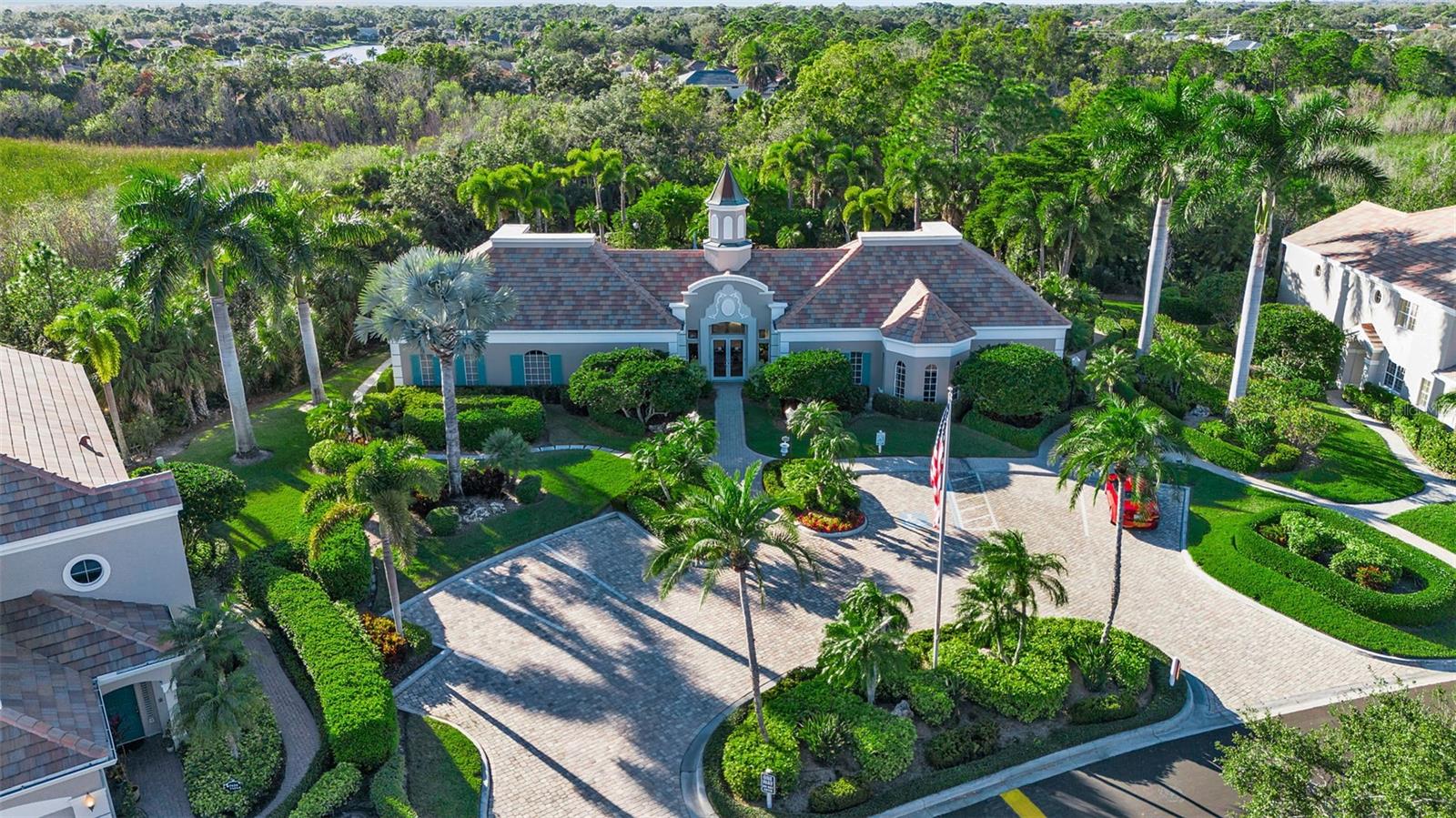 BOTANICA - Residential