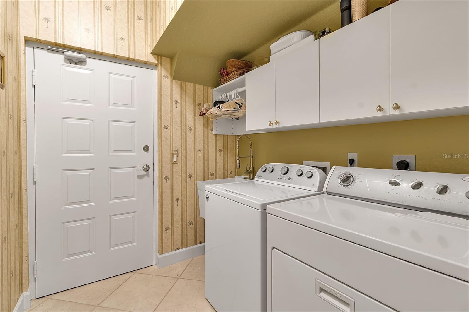 BOTANICA - Residential