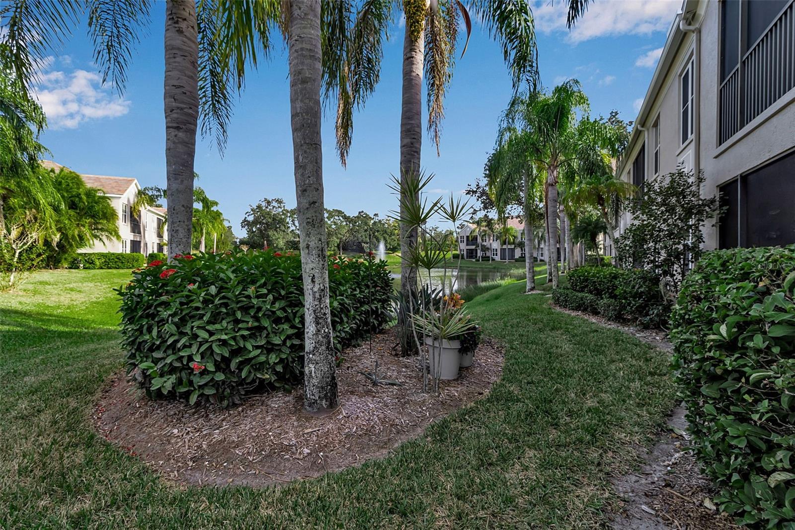 BOTANICA - Residential