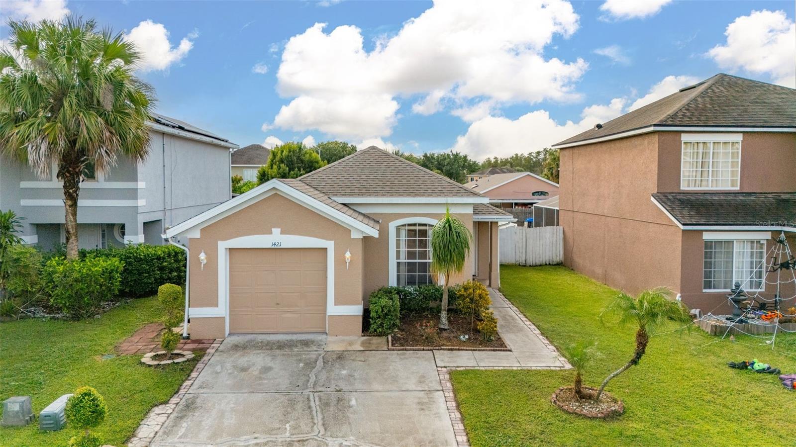 1421 TIMBERBEND CIRCLE