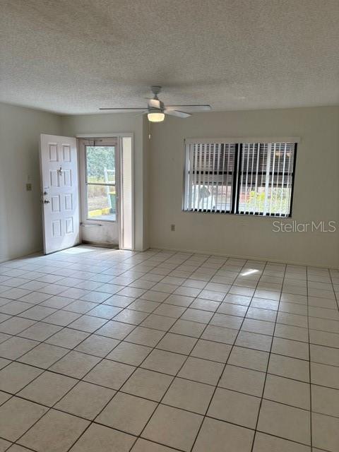 ASPEN WOODS WEST - Residential Lease