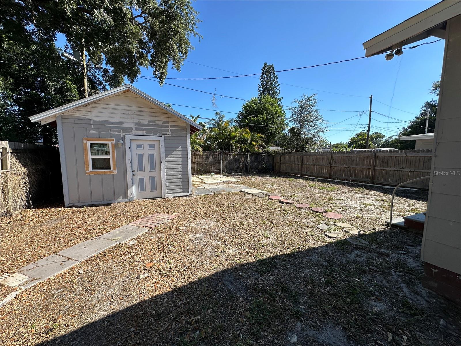 Photo 2 of 10 of 2126 43RD AVENUE N house