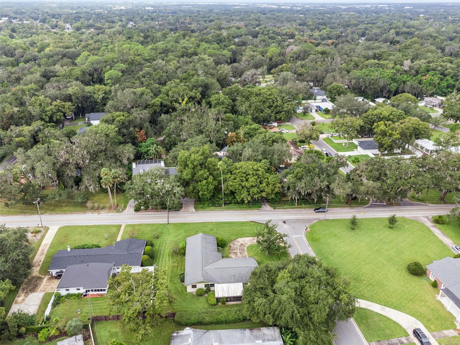 GROVE MANORS - Residential