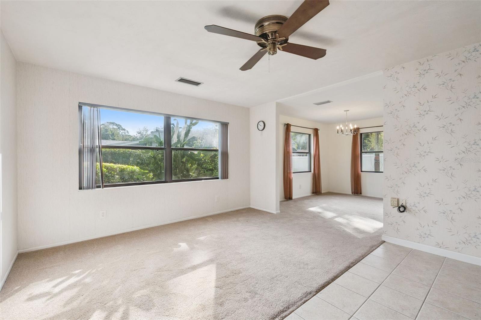 GROVE MANORS - Residential