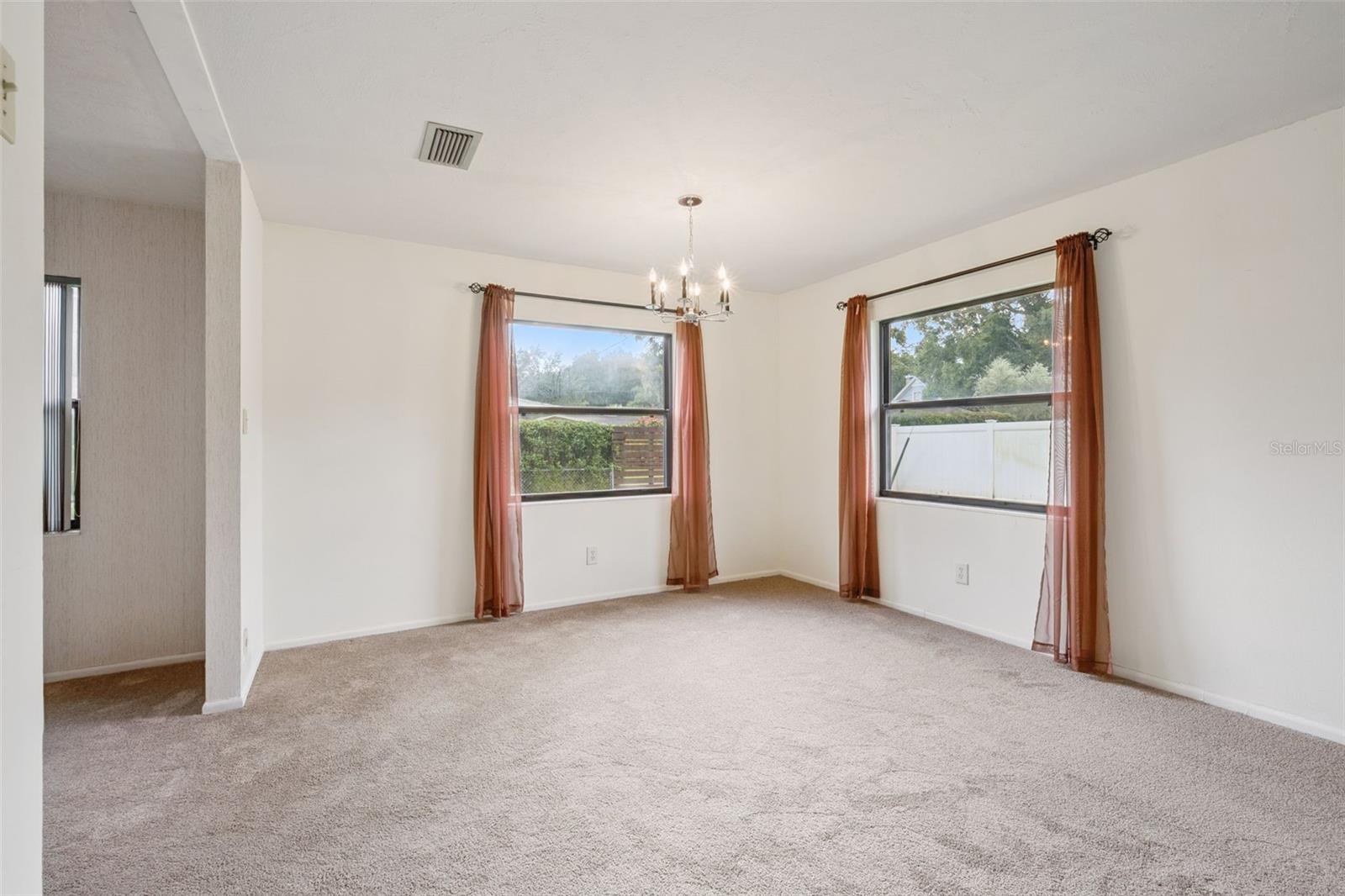 GROVE MANORS - Residential