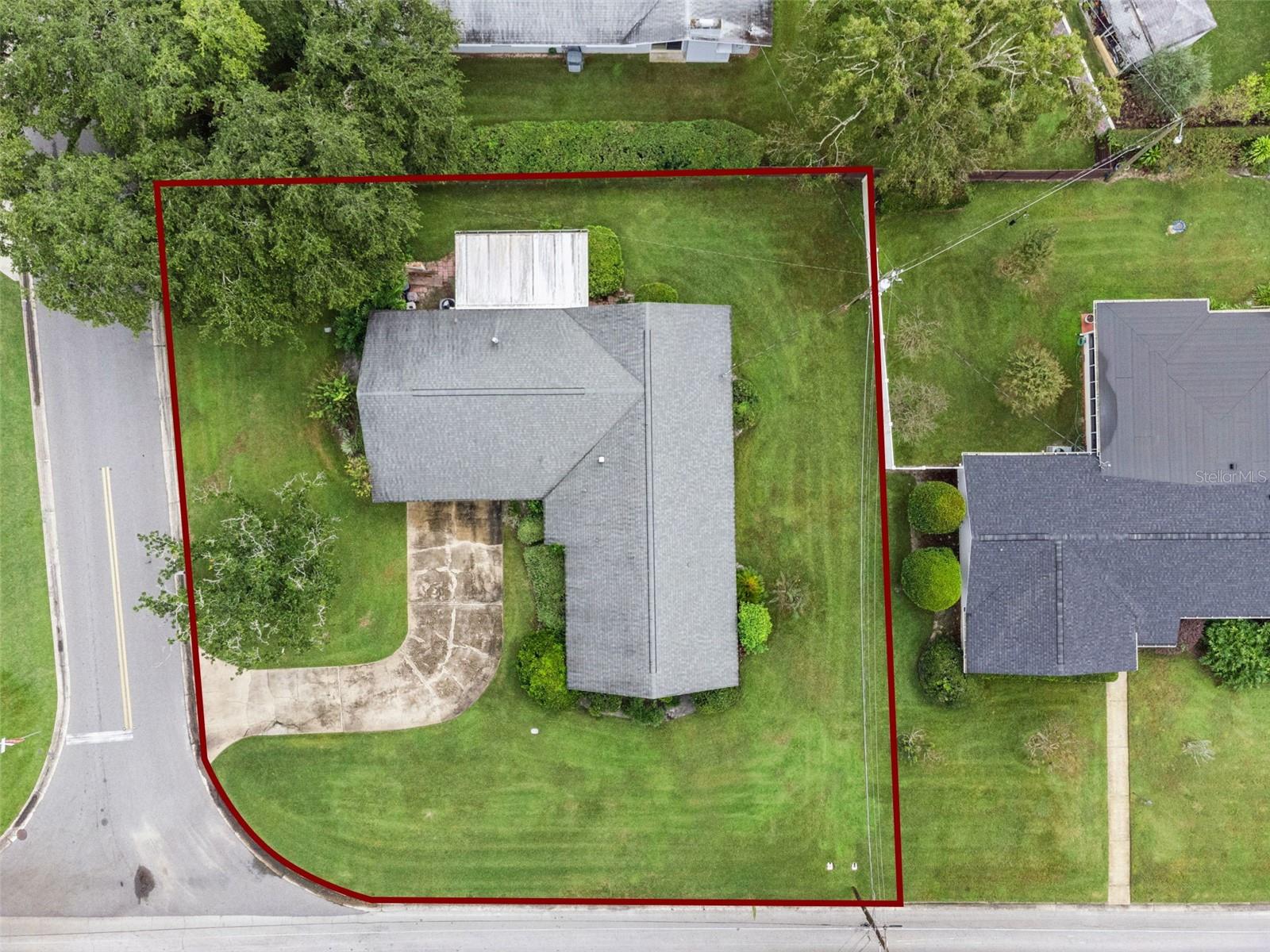 GROVE MANORS - Residential