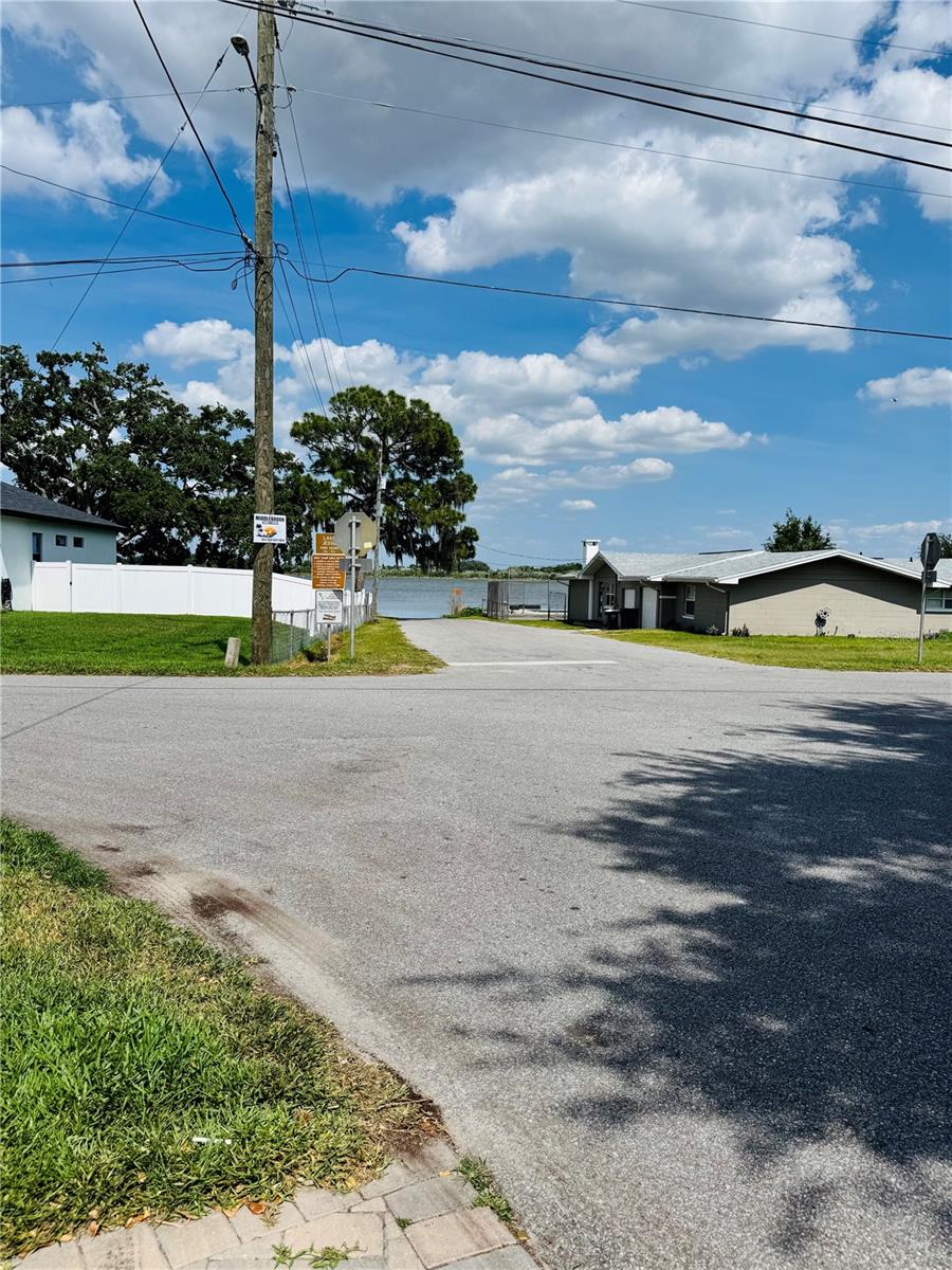 LAKE JESSIE OR CARRS J A - Residential