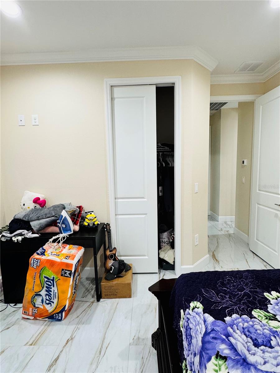 LAKE JESSIE OR CARRS J A - Residential