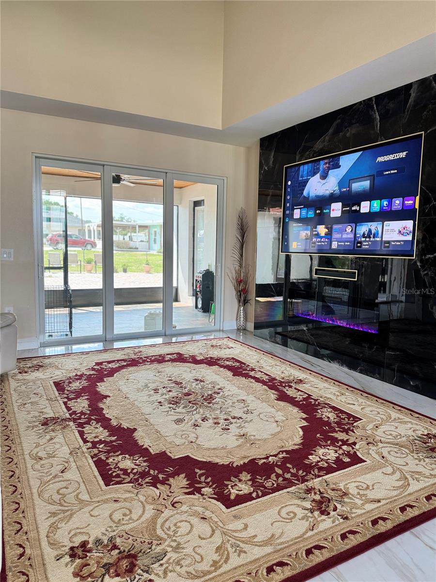 LAKE JESSIE OR CARRS J A - Residential