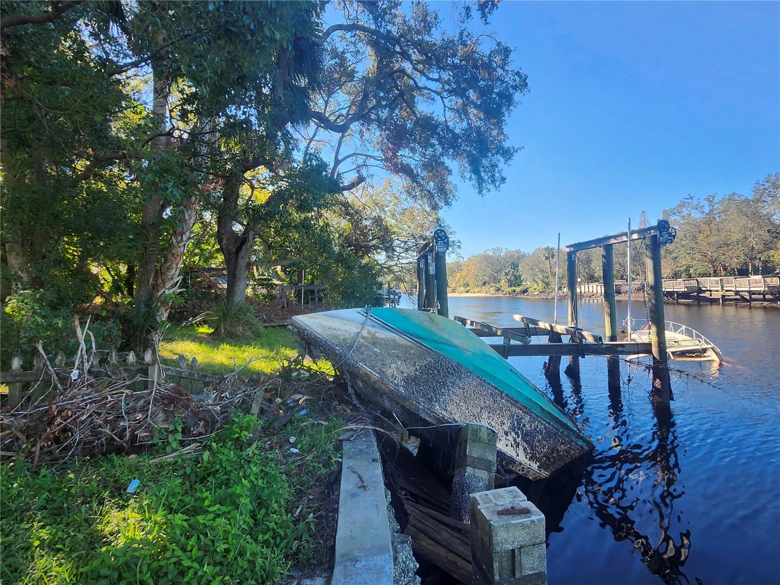 STETSON'S RIVER ESTATES - Land