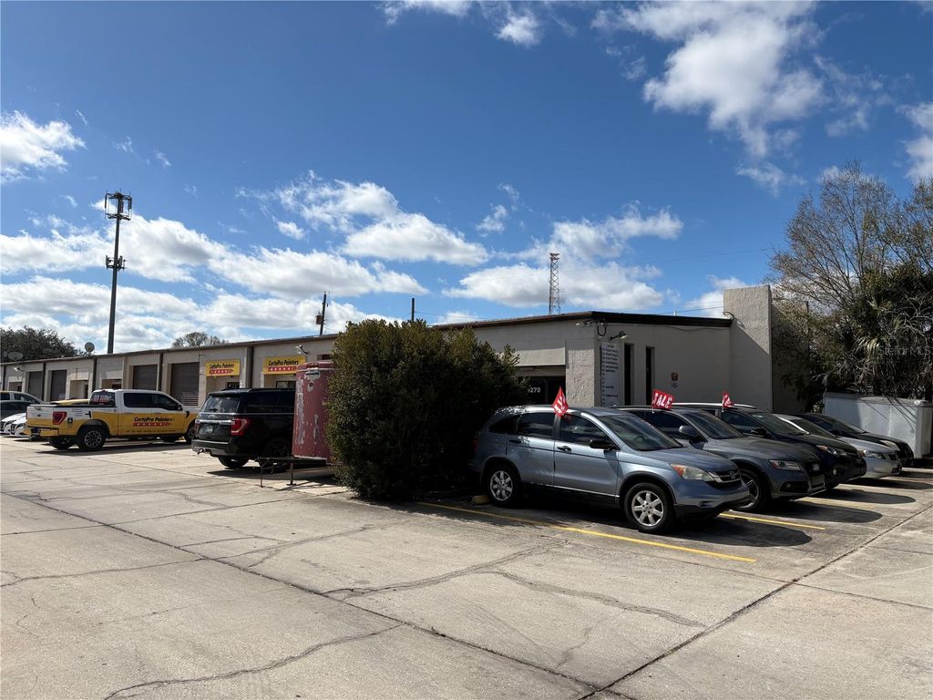 Photo of 9212 Lazy Lane, Tampa, FL 33614 (MLS # TB8474152)