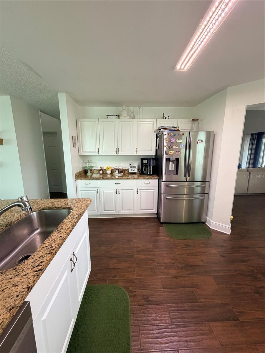 401 CHANCELLOR COURT