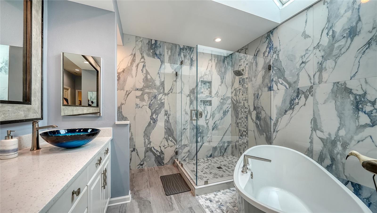 BISHOPSCOURT AT THE OAKS PRESERVE - Residential