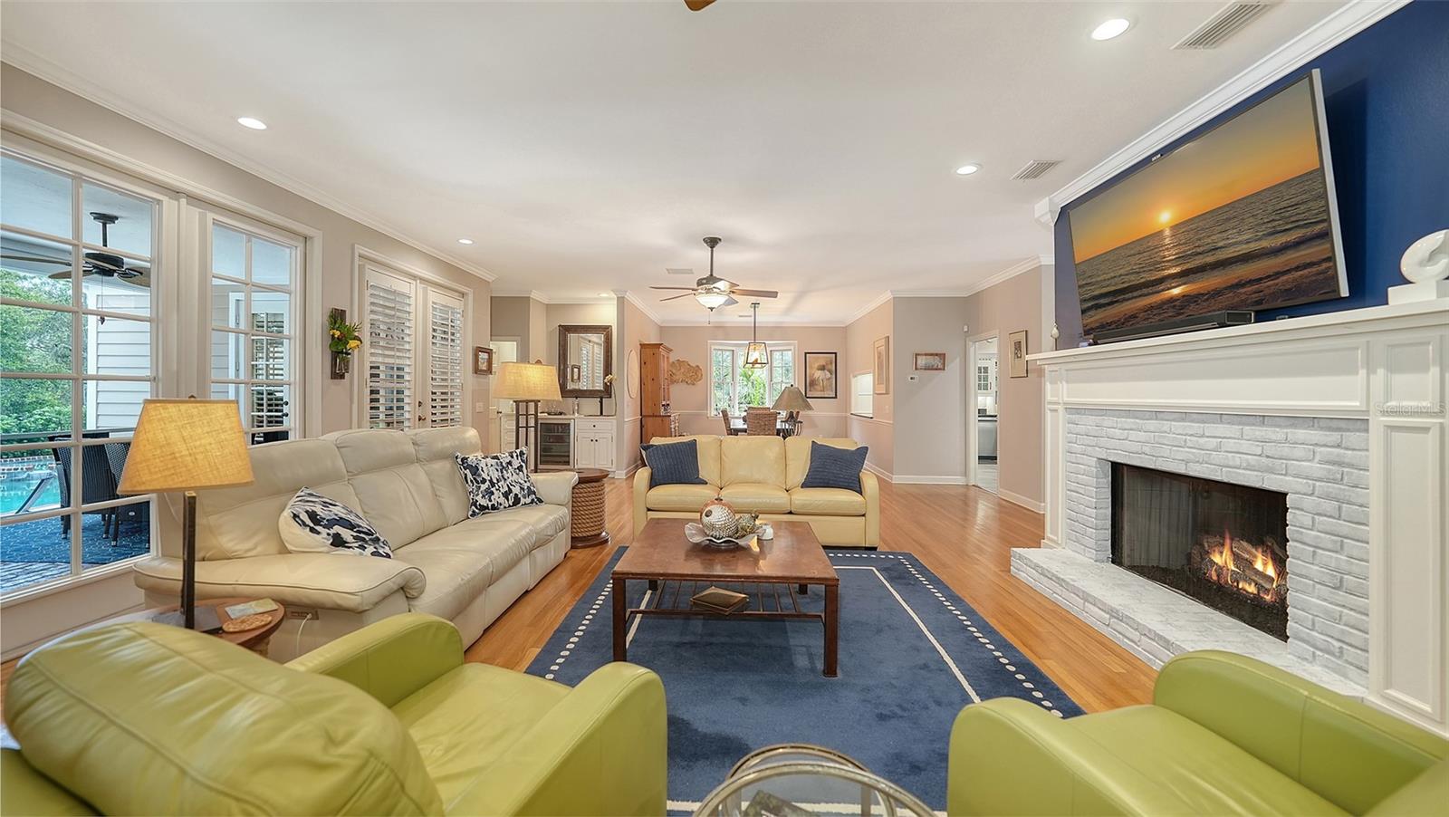 BISHOPSCOURT AT THE OAKS PRESERVE - Residential