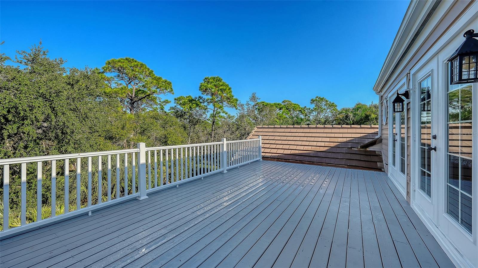 BISHOPSCOURT AT THE OAKS PRESERVE - Residential