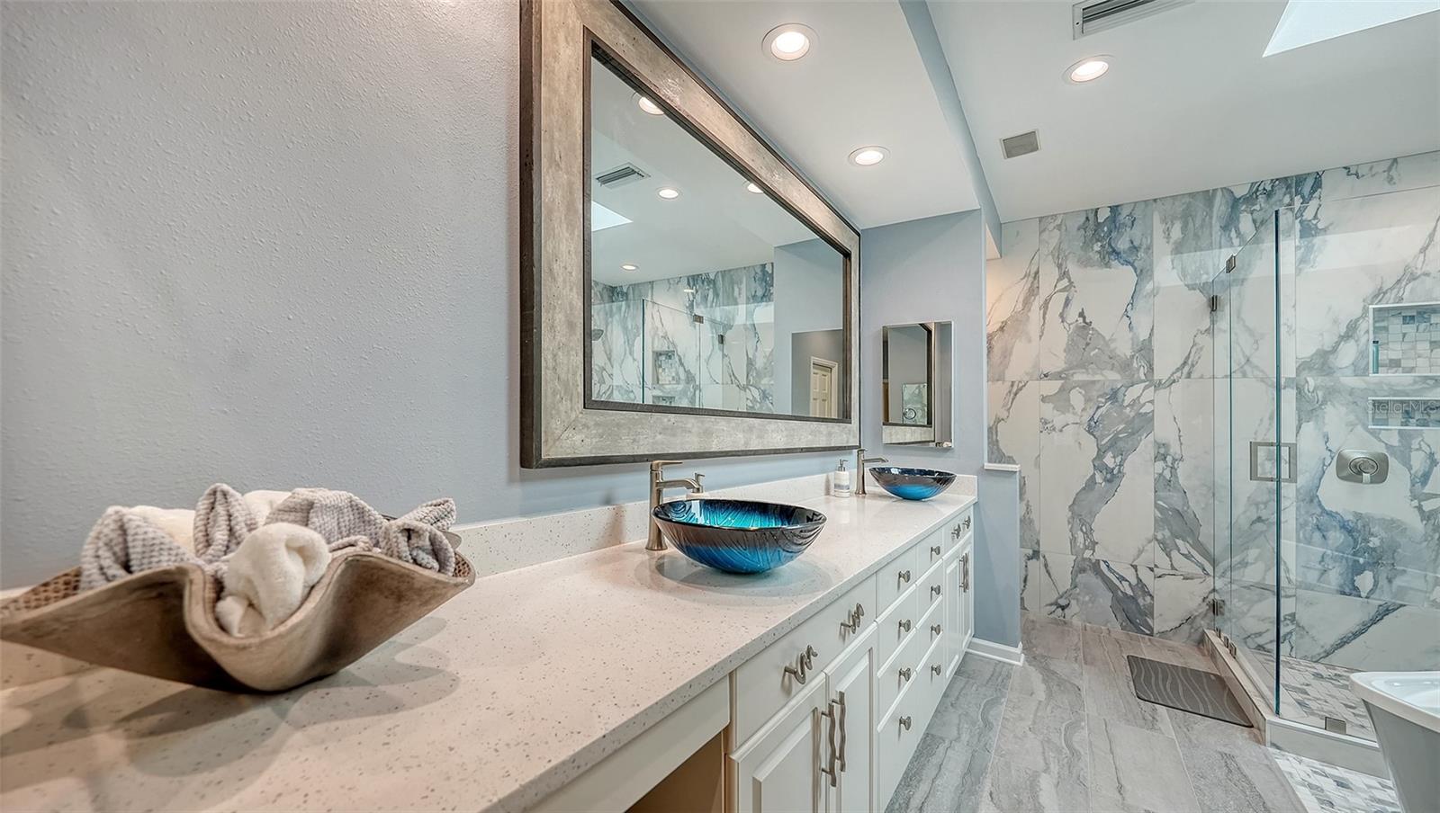 BISHOPSCOURT AT THE OAKS PRESERVE - Residential