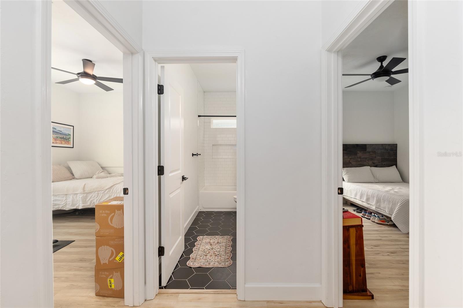 GRAND OAKS AT TOWER PH I PB 35 PG 68 - Residential