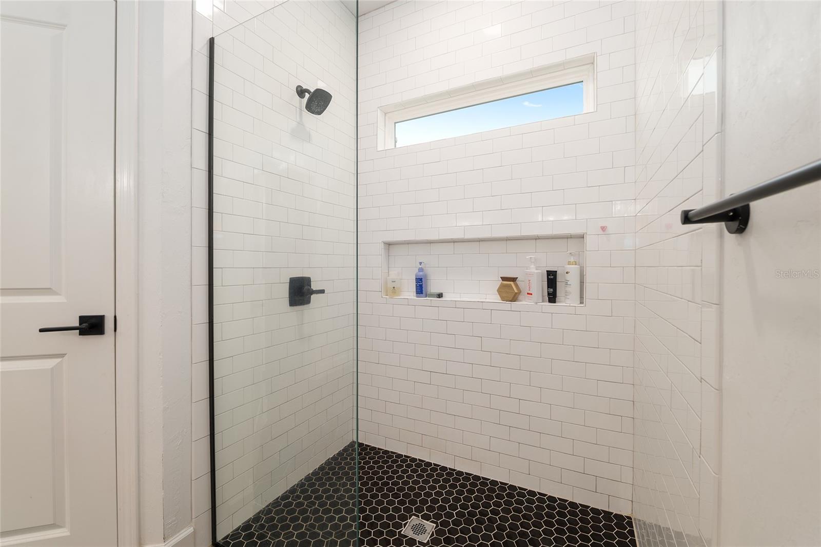 GRAND OAKS AT TOWER PH I PB 35 PG 68 - Residential