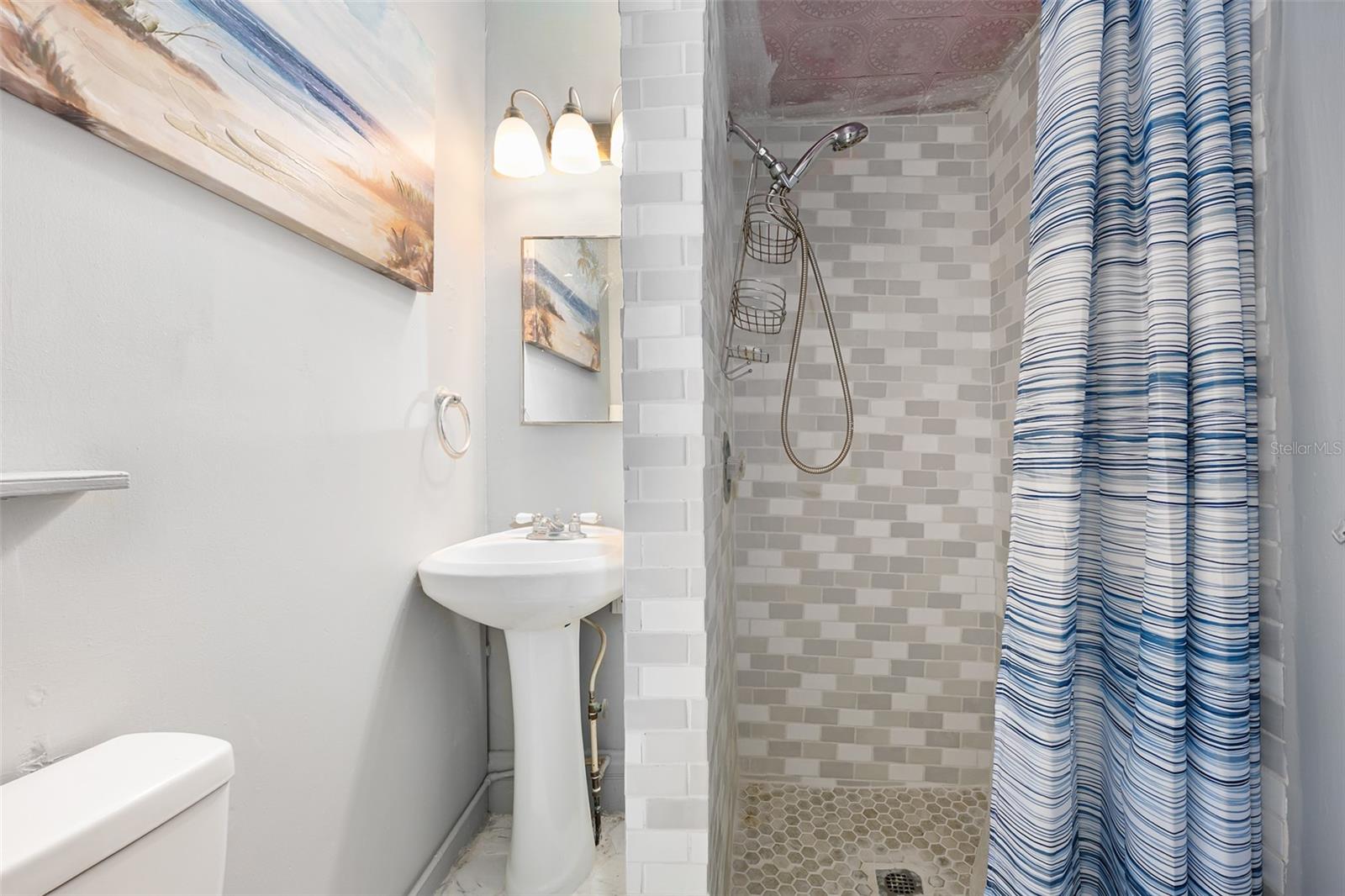 LOT C SUB - Residential