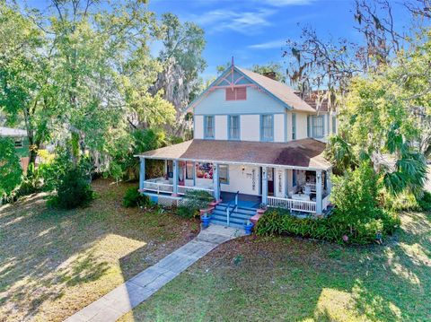 Photo of 228 W Howry Avenue, Deland, FL 32720 (MLS # V4947732)