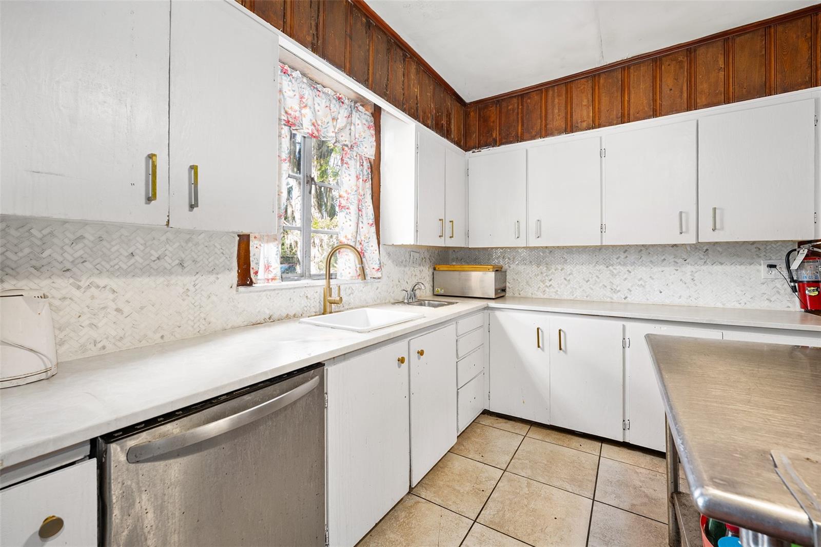 LOT C SUB - Residential