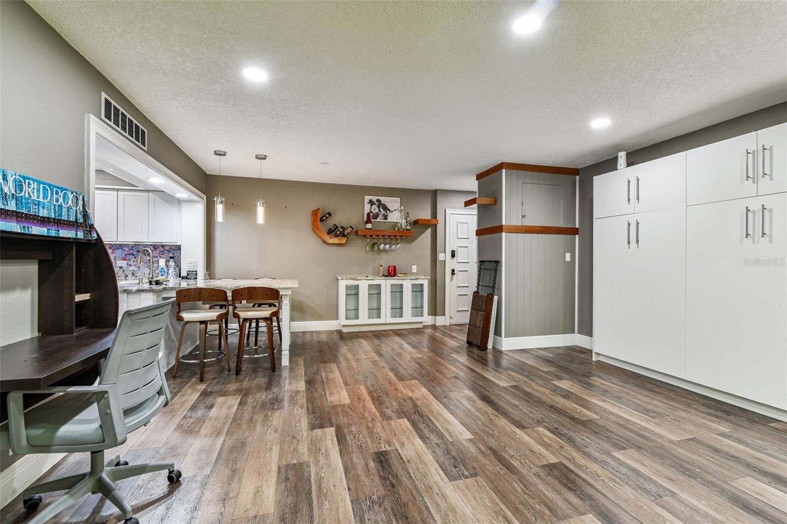 INNISBROOK 17 CONDO - Residential