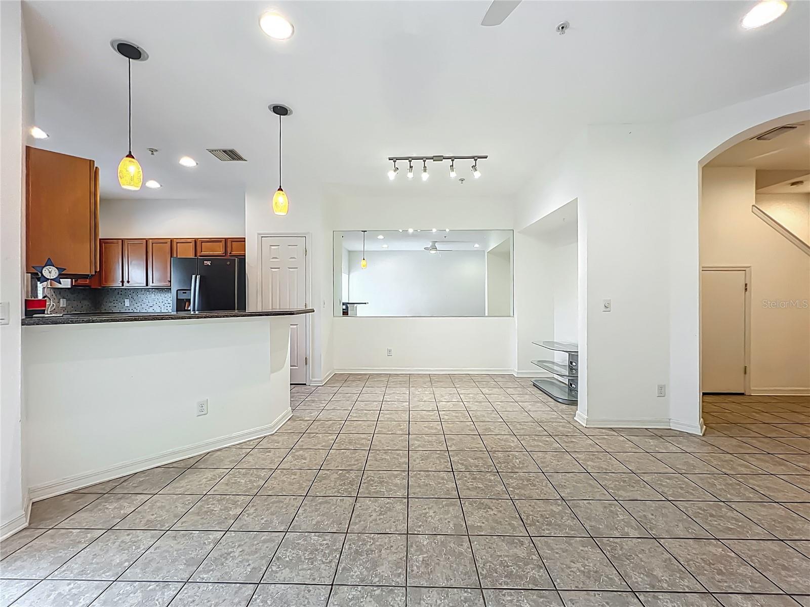 BRADFORD MANOR TWNHMS - Residential