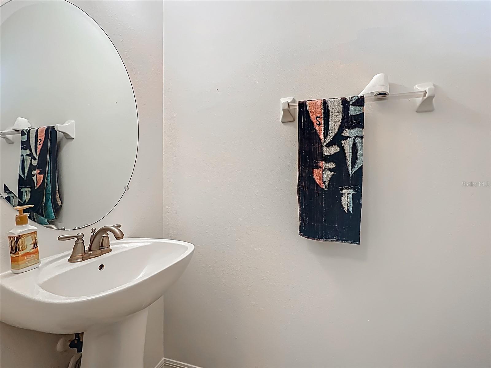 BRADFORD MANOR TWNHMS - Residential