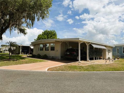 Tiny photo for 121 Azalea Trail, Leesburg, FL 34748 (MLS # R4910982)