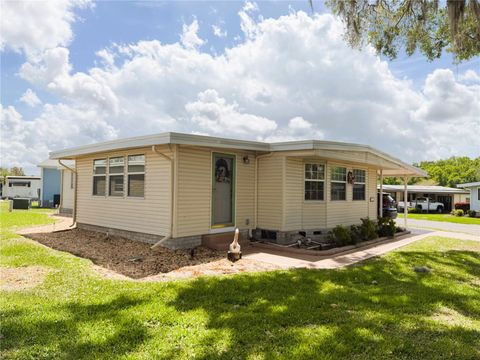 Tiny photo for 121 Azalea Trail, Leesburg, FL 34748 (MLS # R4910982)